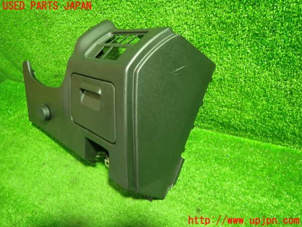 1UPJ-9236377842]セレナ(GFC27)小物入れ2 中古_2