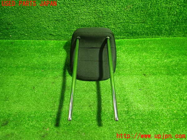 1UPJ-9236377240]セレナ(GFC27)右3列目ヘッドレスト 中古_3