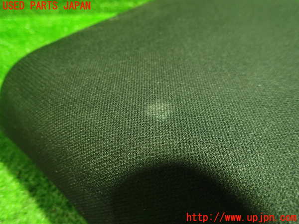 1UPJ-9236377220]セレナ(GFC27)3列目ヘッドレスト 中古_3