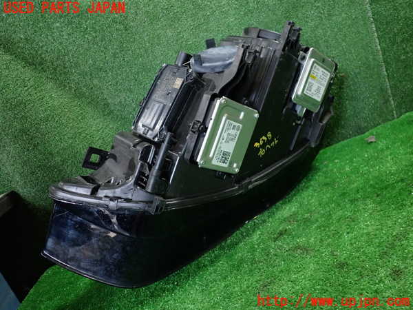 1UPJ-9236381130]アウディ・S4 アバント(8KCGWF)右ヘッドライト HID 中古_3