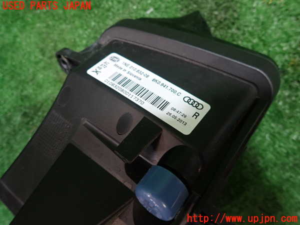 1UPJ-9236381180]アウディ・S4 アバント(8KCGWF)右フォグ 中古_4