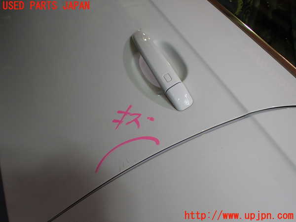 1UPJ-9236381260]アウディ・S4 アバント(8KCGWF)左前ドア 中古 PILKINGTON M3250 43R-001605_3