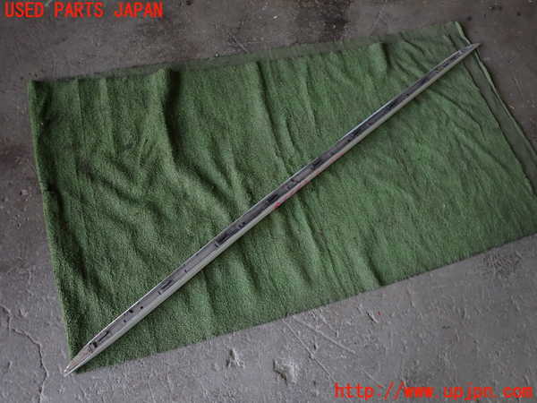 1UPJ-9236381392]アウディ・S4 アバント(8KCGWF)左サイドステップ 中古_4