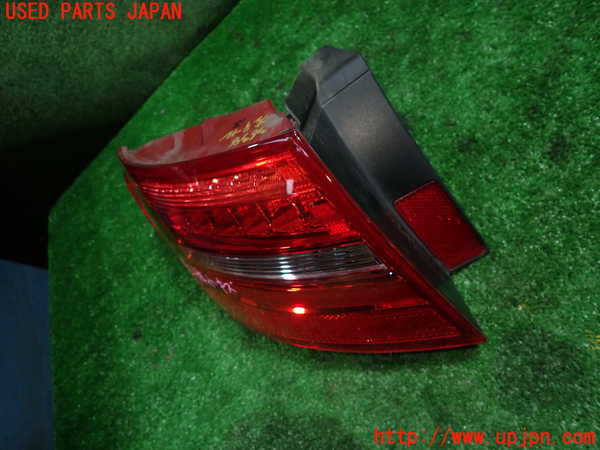 1UPJ-9236381536]アウディ・S4 アバント(8KCGWF)左テールランプ 中古_2