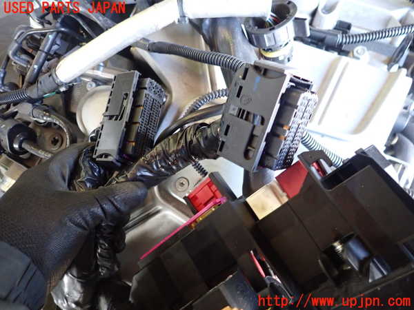 1UPJ-9236382010]アウディ・S4 アバント(8KCGWF)エンジン CGW 4WD 中古_3