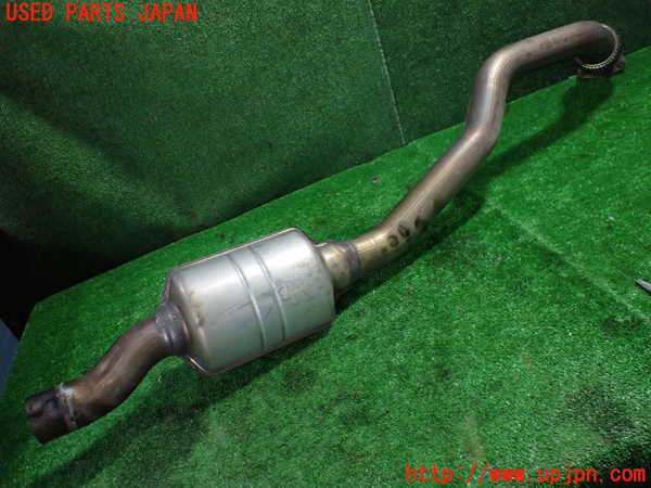1UPJ-9236382631]アウディ・S4 アバント(8KCGWF)フロントパイプ1 中古_4