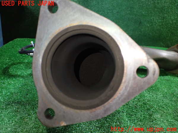 1UPJ-9236382661]アウディ・S4 アバント(8KCGWF)触媒1 中古_3