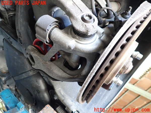 1UPJ-9236384300]アウディ・S4 アバント(8KCGWF)右リアナックルハブ 中古_2