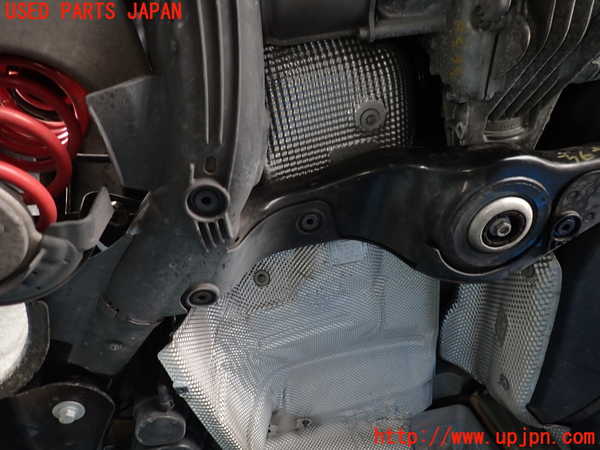 1UPJ-9236385295]アウディ・S4 アバント(8KCGWF)リアメンバー 中古_4