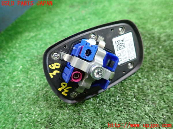 1UPJ-9236386550]アウディ・S4 アバント(8KCGWF)アンテナ 中古_3