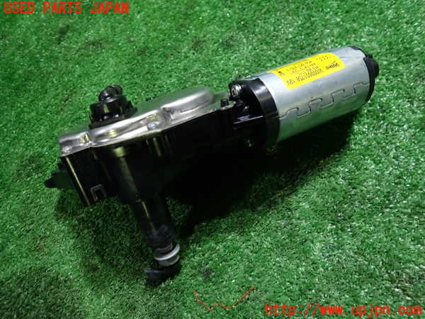 1UPJ-9236386775]アウディ・S4 アバント(8KCGWF)リアワイパーモーター 中古_2