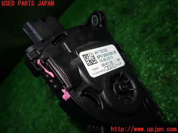 1UPJ-9236386381]アウディ・S4 アバント(8KCGWF)センサー1(アクセルペダル) 中古_2