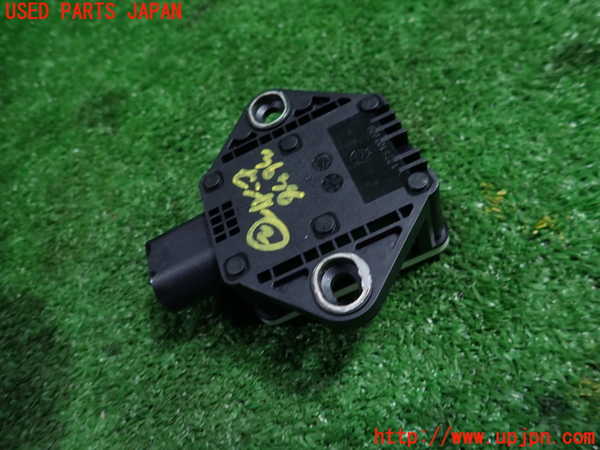 1UPJ-9236386382]アウディ・S4 アバント(8KCGWF)センサー2 中古_2