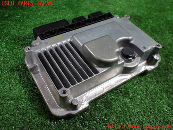 1UPJ-9236386135]アウディ・S4 アバント(8KCGWF)パワステコンピューター 中古_2