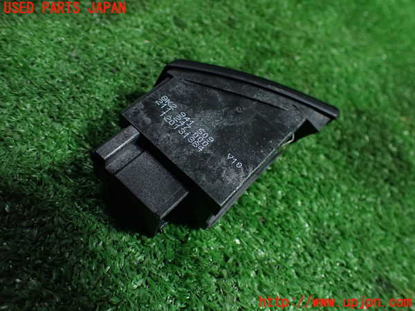 1UPJ-9236386290]アウディ・S4 アバント(8KCGWF)ハザードスイッチ 中古_2