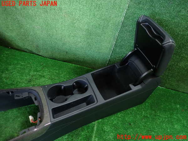1UPJ-9236387540]アウディ・S4 アバント(8KCGWF)センターコンソール 中古_4