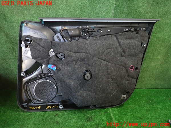 1UPJ-9236381264]アウディ・S4 アバント(8KCGWF)左前ドア内張り 中古_4