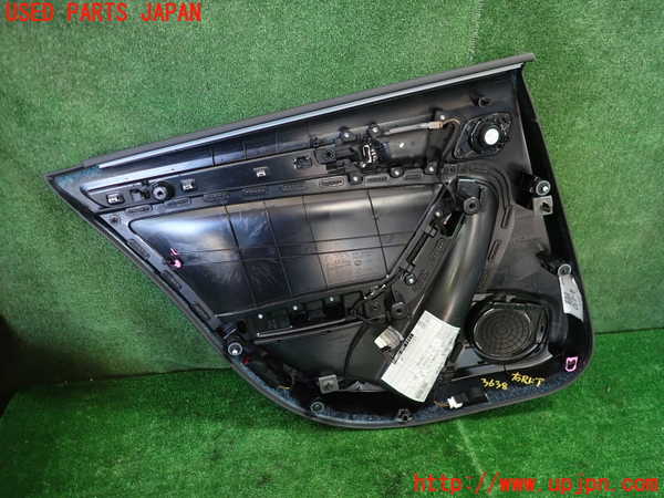 1UPJ-9236381294]アウディ・S4 アバント(8KCGWF)右後ドア内張り 中古_4