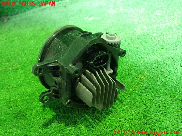 1UPJ-9236391180]ノア(ヴォクシー)(ZRR80W)右フォグ 中古_3