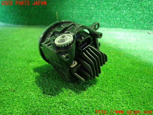 1UPJ-9236391182]ノア(ヴォクシー)(ZRR80W)左フォグ 中古_3