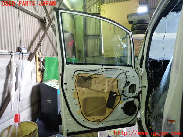 1UPJ-9236391260]ノア(ヴォクシー)(ZRR80W)左前ドア ジャンク NSG M3O8 43R-00011_4