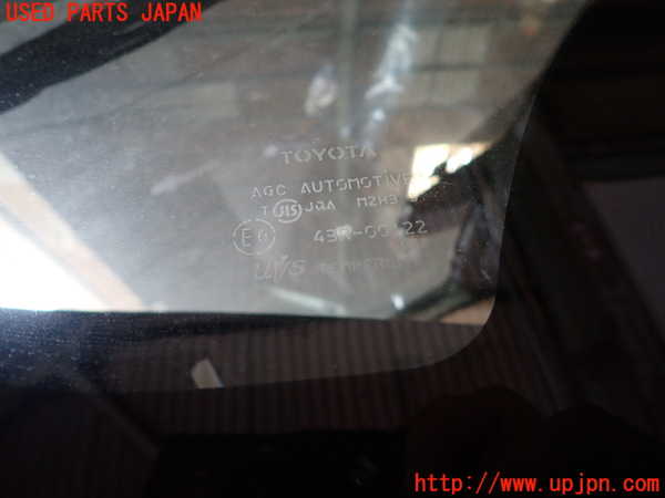 1UPJ-9236391202]ノア(ヴォクシー)(ZRR80W)左フロント三角窓ガラス 中古 AGC M2H3 43R-00122_2