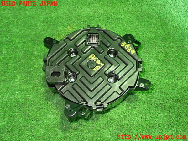 1UPJ-9236396066]ノア(ヴォクシー)(ZRR80W)エアコンスイッチ1 中古_2