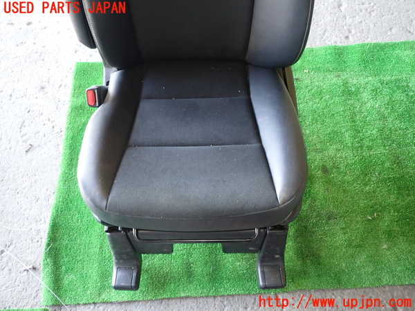 1UPJ-9236397065]ノア(ヴォクシー)(ZRR80W)助手席シート 中古_3