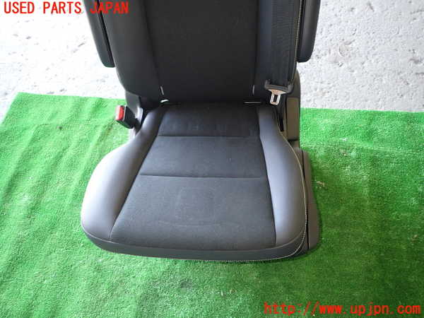 1UPJ-9236397175]ノア(ヴォクシー)(ZRR80W)左2列目シート 中古_3