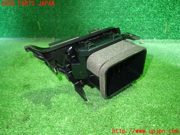 1UPJ-9236397526]ノア(ヴォクシー)(ZRR80W)エアコン吹き出し口1(右) 中古_3