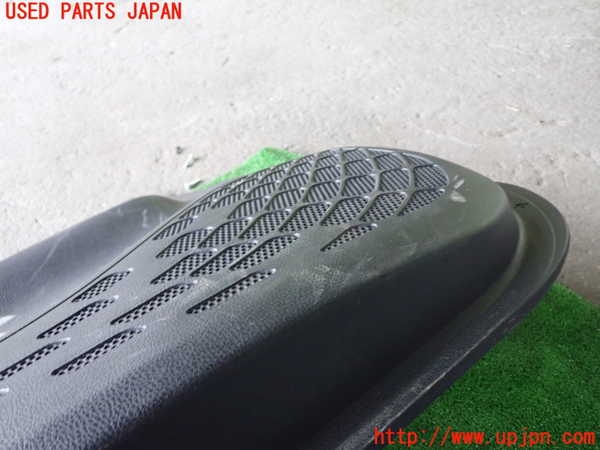 1UPJ-9236391264]ノア(ヴォクシー)(ZRR80W)左前ドア内張り 中古_3
