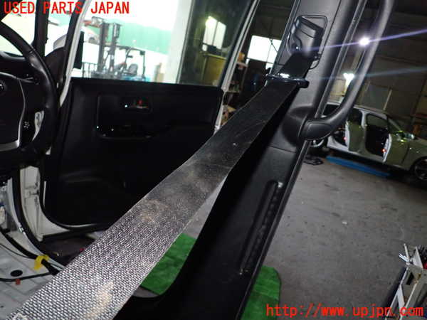 1UPJ-9236397045]ノア(ヴォクシー)(ZRR80W)運転席シートベルト 中古_2