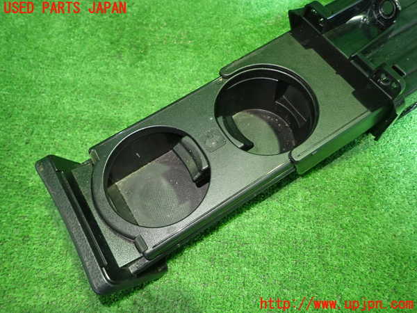 1UPJ-9236397810]ノア(ヴォクシー)(ZRR80W)ドリンクホルダー 中古_4