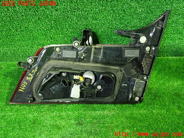 1UPJ-9236401552]アルファード(AGH30W)左リアフィニッシャー 中古_2