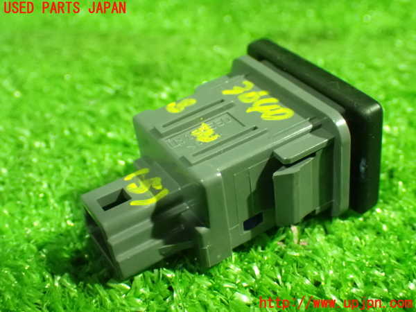 1UPJ-9236406310]アルファード(AGH30W)スイッチ5 (オートハイビーム) 中古_2