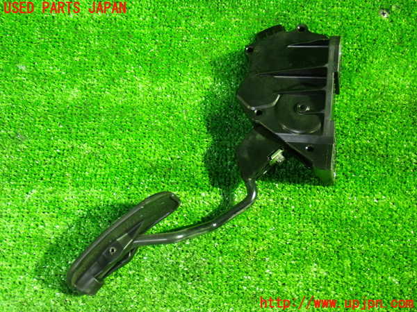 1UPJ-9236406381]アルファード(AGH30W)センサー1 (アクセルペダル) 中古_2