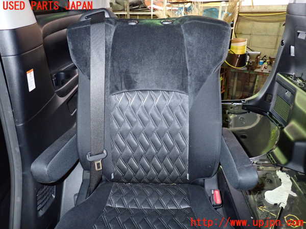 1UPJ-9236407145]アルファード(AGH30W)右2列目シート 中古_2