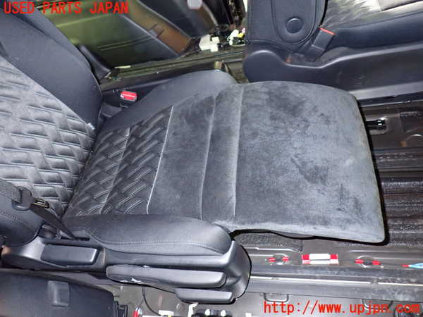 1UPJ-9236407145]アルファード(AGH30W)右2列目シート 中古_3