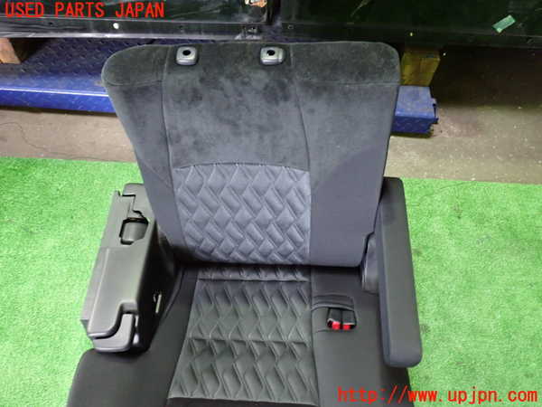 1UPJ-9236407235]アルファード(AGH30W)右3列目シート 中古_2