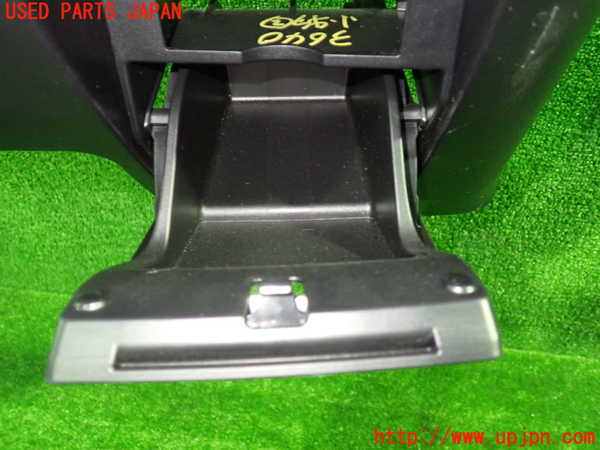 1UPJ-9236407842]アルファード(AGH30W)小物入れ2 中古_2