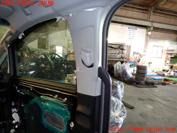 1UPJ-9236407665]アルファード(AGH30W)右センターピラートリム 中古_2