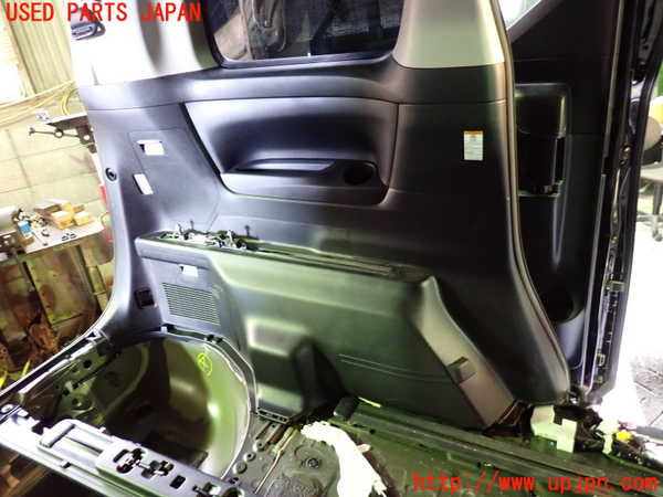 1UPJ-9236407680]アルファード(AGH30W)左リアピラートリム 中古_4