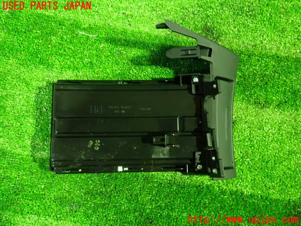 1UPJ-9236407810]アルファード(AGH30W)ドリンクホルダー 中古_3
