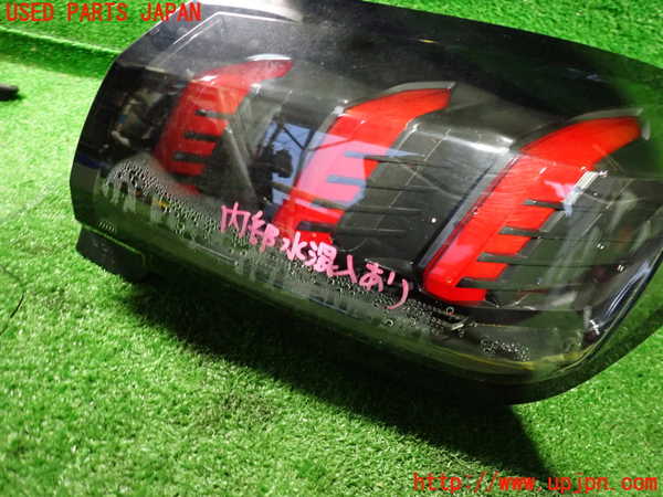 2UPJ-9236411530]プジョー・208(P21HN05)右テールランプ (ジャンク品) 中古_2