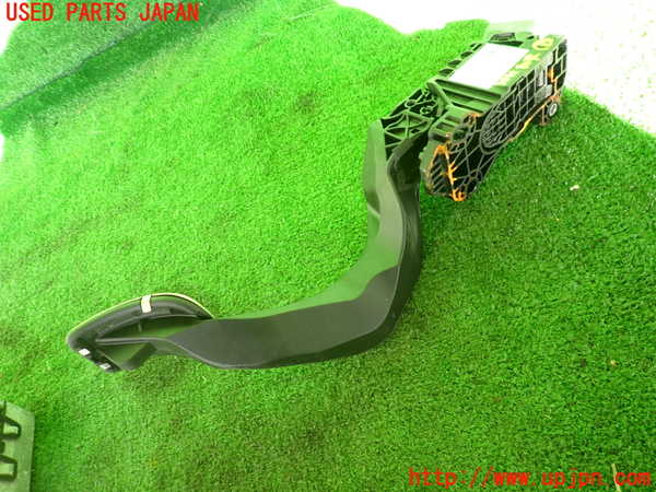 2UPJ-9236416383]プジョー・208(P21HN05)センサー3 (6PV 013.524-13) 中古_2