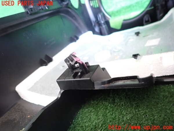 2UPJ-9236417905]プジョー・208(P21HN05)コラムカバー 中古_4