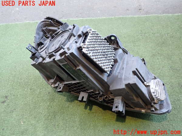 2UPJ-9236431132]BMW 218i アクティブツアラー(2A15)(F45)左ヘッドライト LED 中古_4