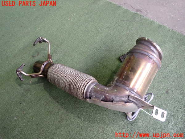 2UPJ-9236432661]BMW 218i アクティブツアラー(2A15)(F45)触媒1 中古_2