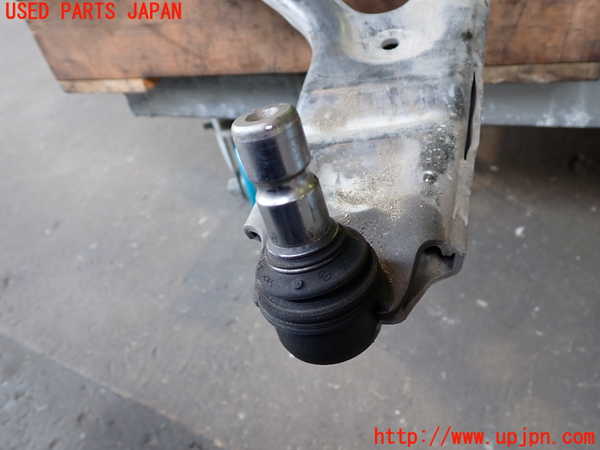 2UPJ-9236435176]BMW 218i アクティブツアラー(2A15)(F45)右フロントロアアーム1 中古_2