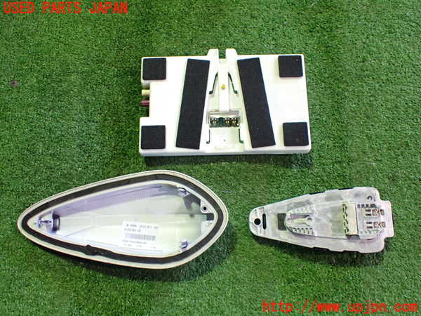 2UPJ-9236436550]BMW 218i アクティブツアラー(2A15)(F45)アンテナ 中古_4